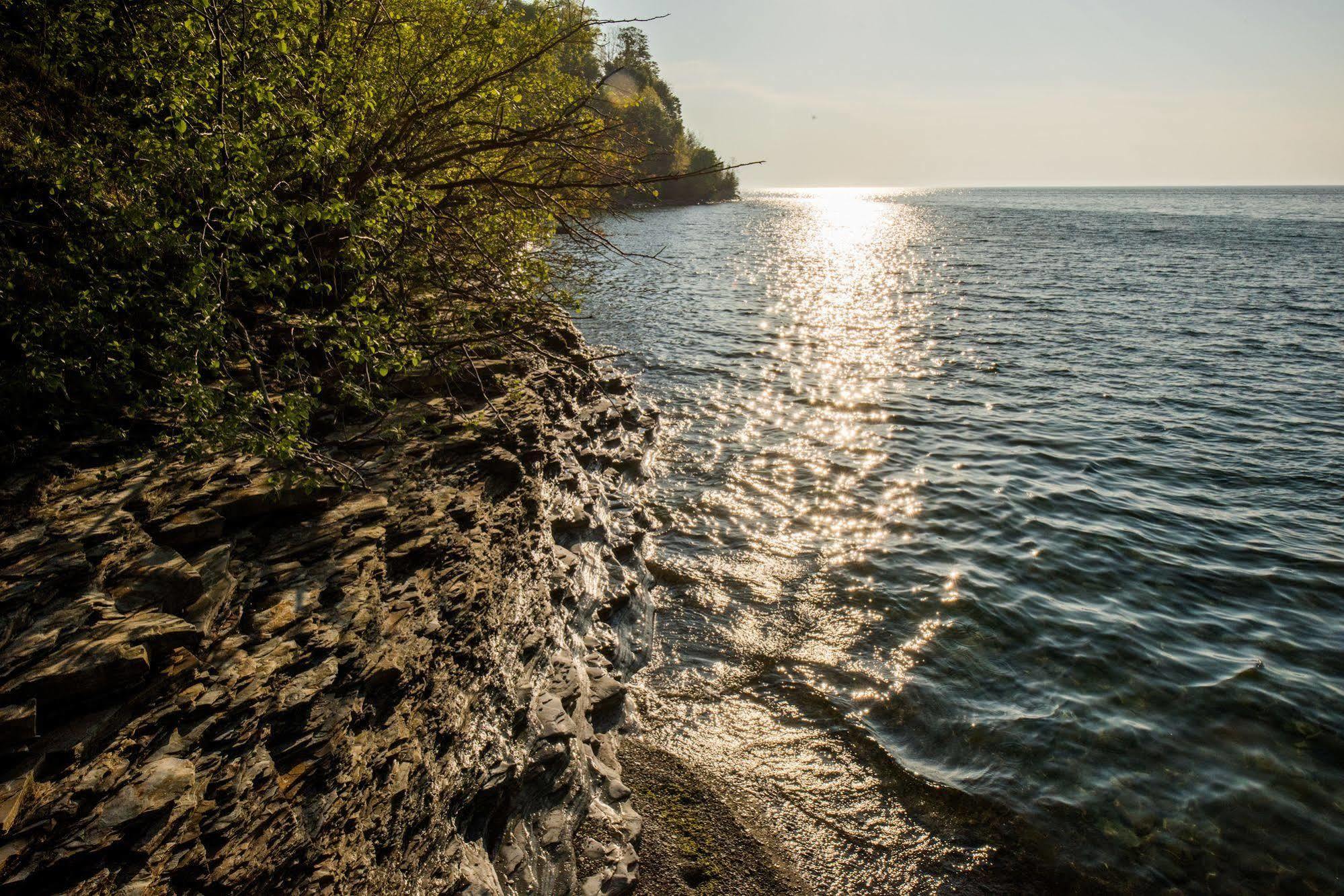 Lakeview On The Lake North East